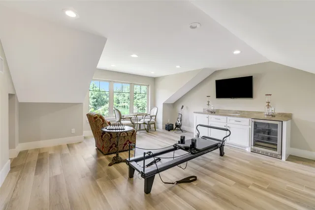 $1,150,000 | 18 Smith Loop North, Cleveland, TX 77327