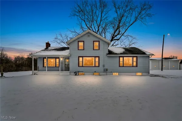 $684,900 | 4085 Herner County Line Road, Southington, OH 44470