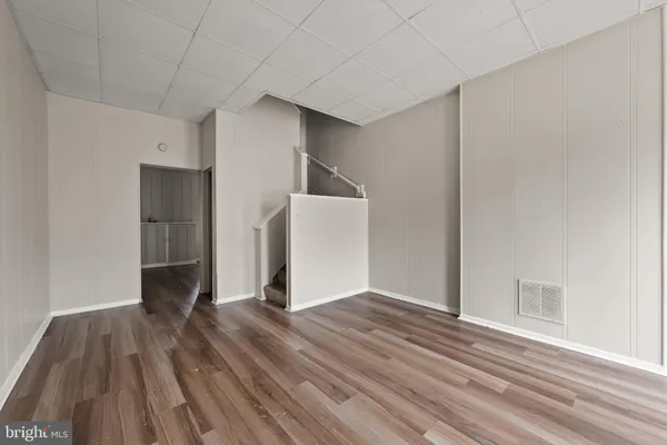 $1,550 | 225 North Luzerne Avenue, Baltimore, MD 21224