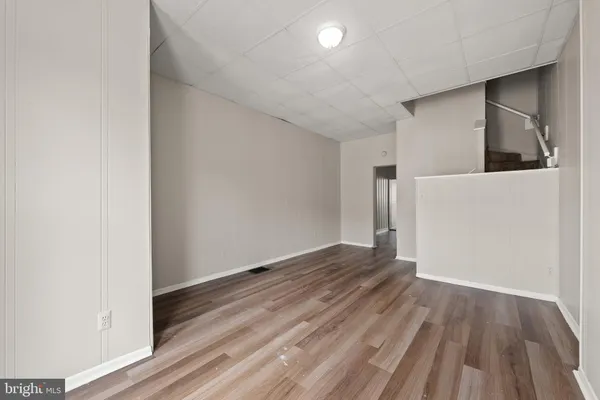 $1,550 | 225 North Luzerne Avenue, Baltimore, MD 21224