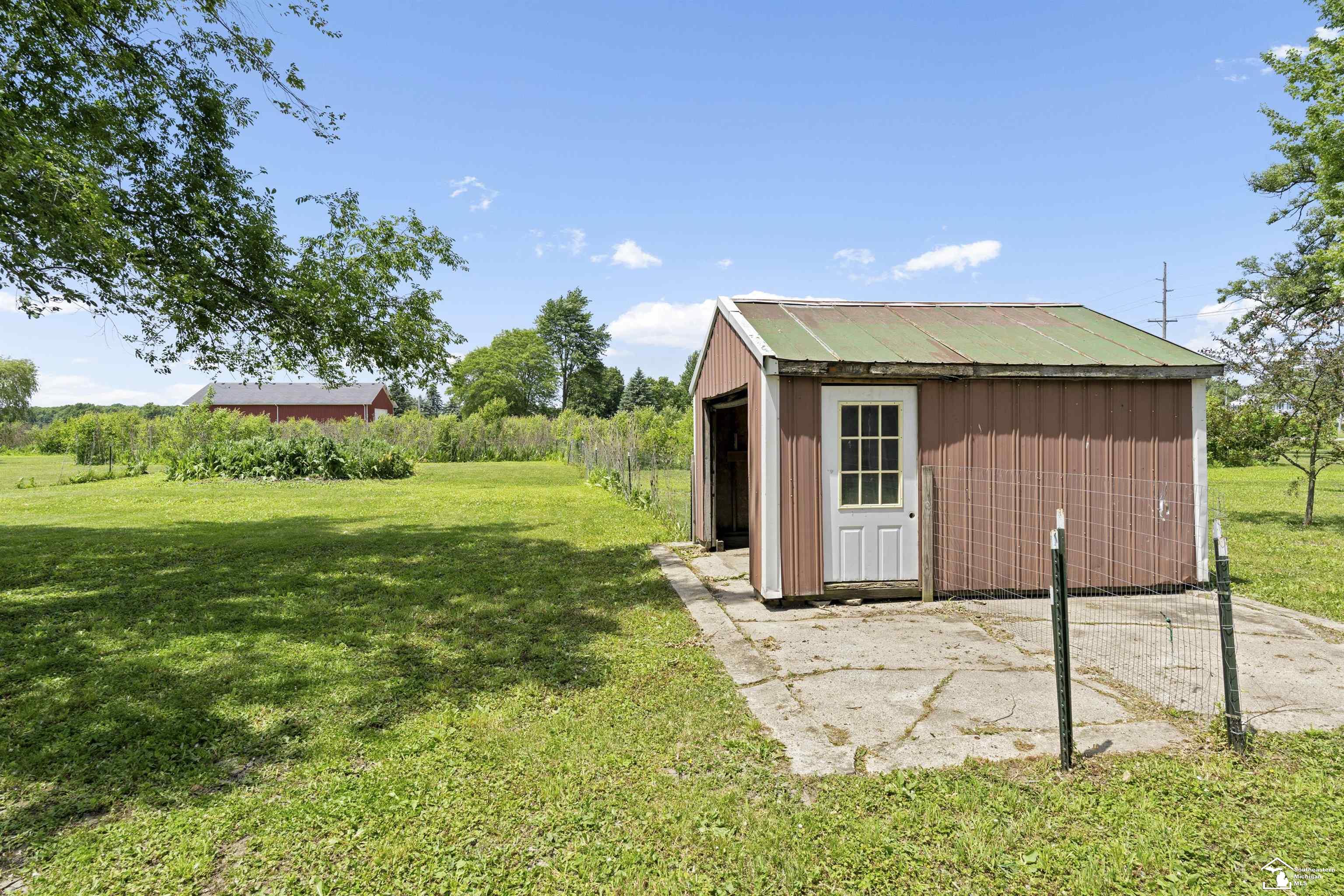 2808 Carleton Rockwood Road Carleton, MI 48117 - Photo 47 of 62