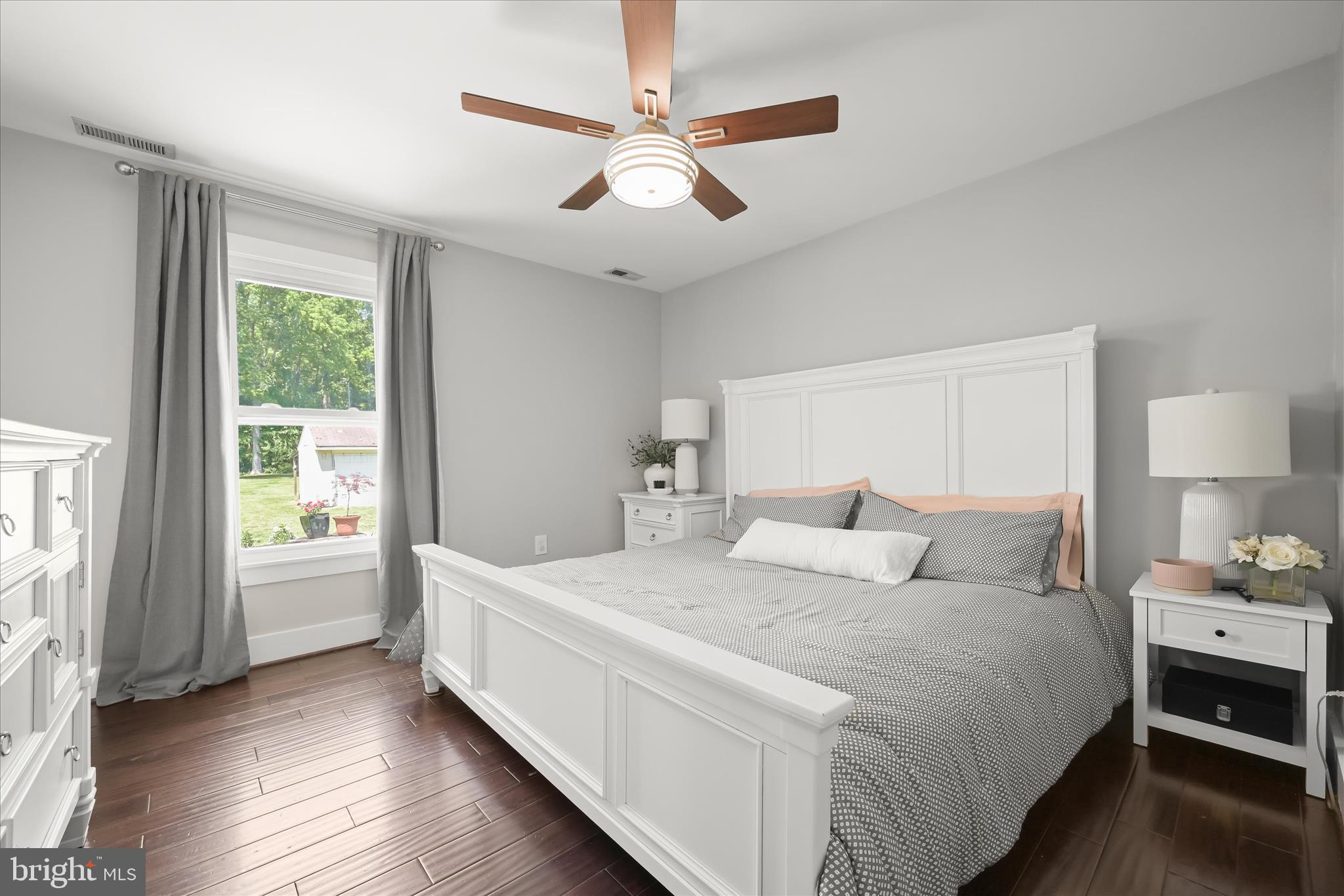 1470 Log Inn Road Annapolis, MD 21409 - Photo 11 of 40 Main Level Bedroom