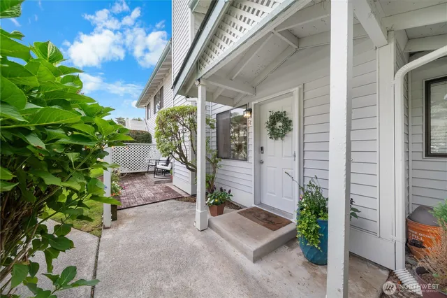 a view of a corridor
