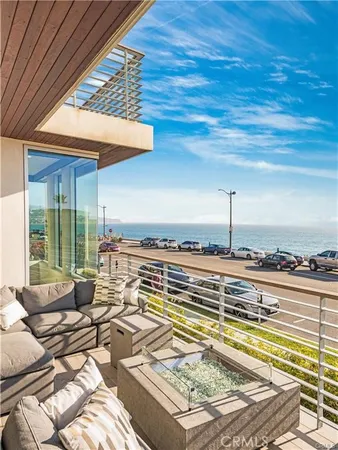 $11,900 | 810 Esplanade, Unit C, Redondo Beach, CA 90277