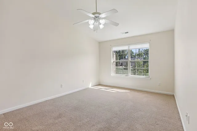 $284,900 | 5545 Lipizzan Lane, Plainfield, IN 46168