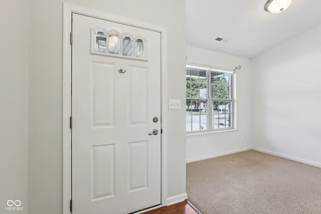 $284,900 | 5545 Lipizzan Lane, Plainfield, IN 46168