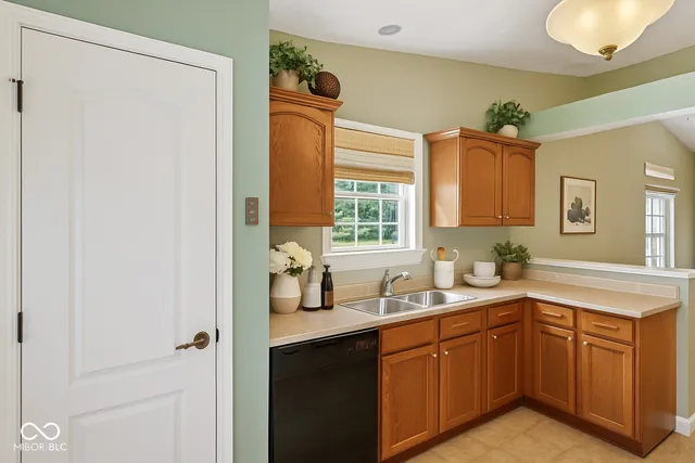 $284,900 | 5545 Lipizzan Lane, Plainfield, IN 46168