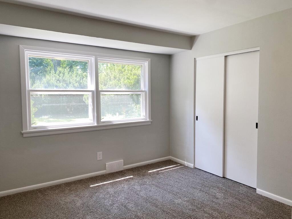 2182 South Hanley Road St. Joseph, MI 49085 - Photo 21 of 38 029 (4)