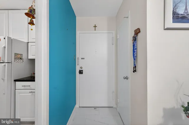 $255,000 | 1121 Arlington Boulevard, Unit 706, Arlington, VA 22209