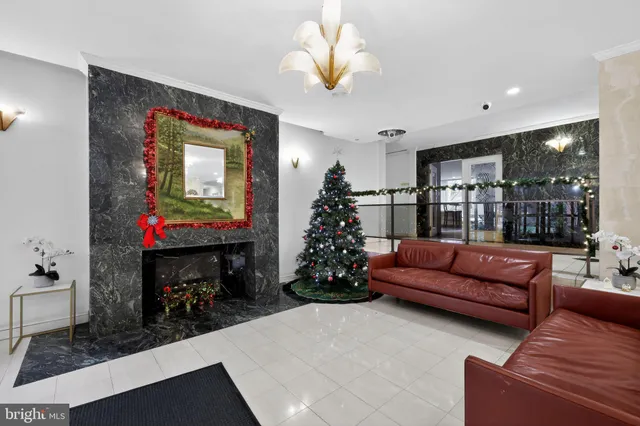 $255,000 | 1121 Arlington Boulevard, Unit 706, Arlington, VA 22209