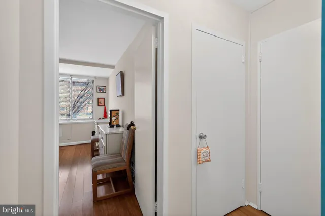 $255,000 | 1121 Arlington Boulevard, Unit 706, Arlington, VA 22209