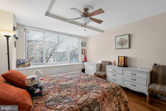 $255,000 | 1121 Arlington Boulevard, Unit 706, Arlington, VA 22209