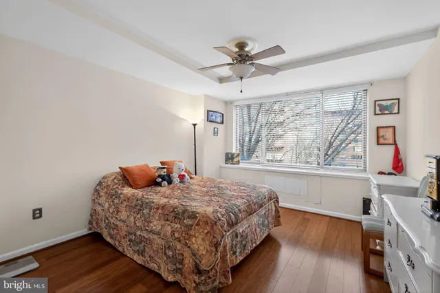 $255,000 | 1121 Arlington Boulevard, Unit 706, Arlington, VA 22209