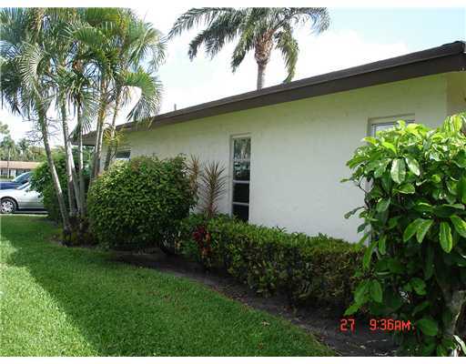 5178 Privet Place, Unit D Delray Beach, FL 33484 - Photo 2 of 25 Additional Photo