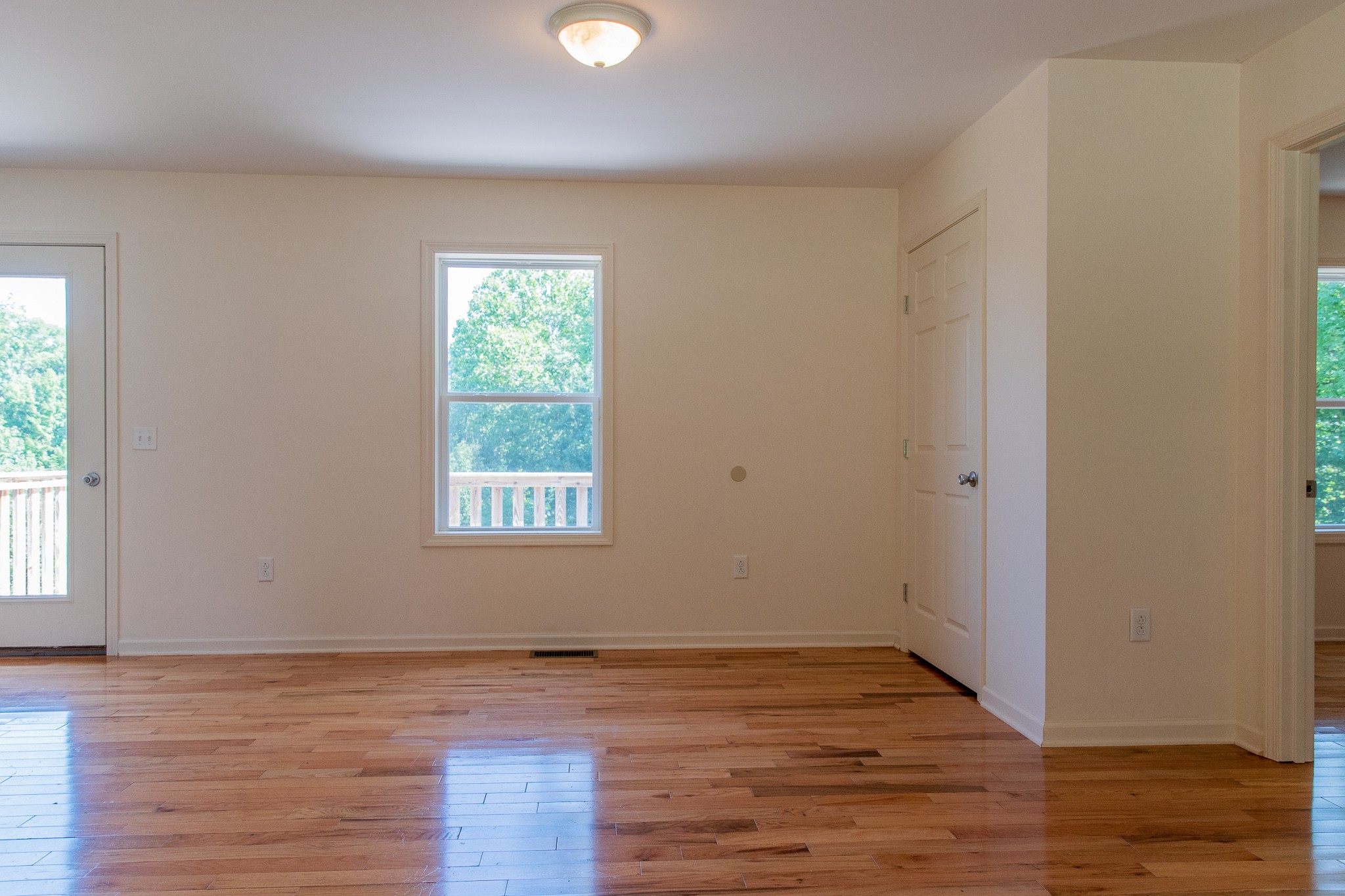 945 Fox Ridge Road Cookeville, TN 38501 - Photo 4 of 25 Gallery Image 4