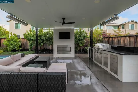 $3,598,000 | 226 Akabane Lane, Danville, CA 94506