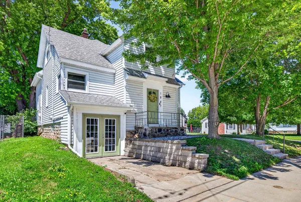 $315,000 | 1847 Oregon Street, Oshkosh, WI 54902