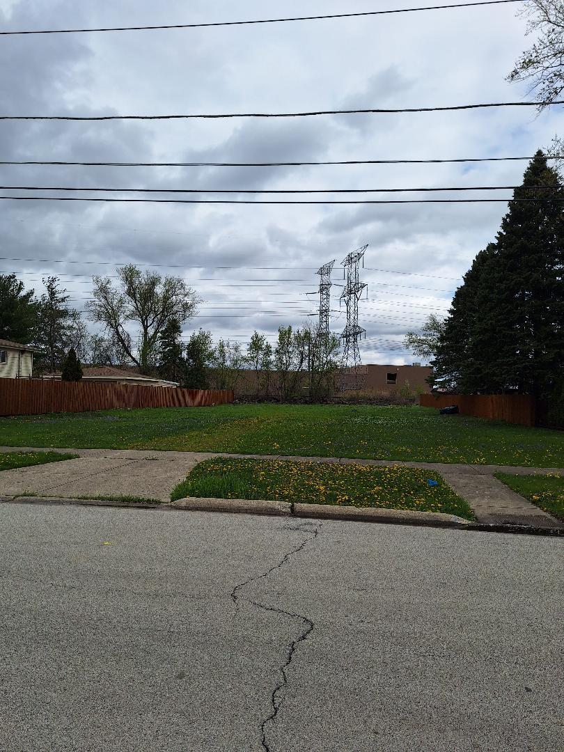 890 North Avenue Des Plaines, IL 60016 - Photo 3 of 3