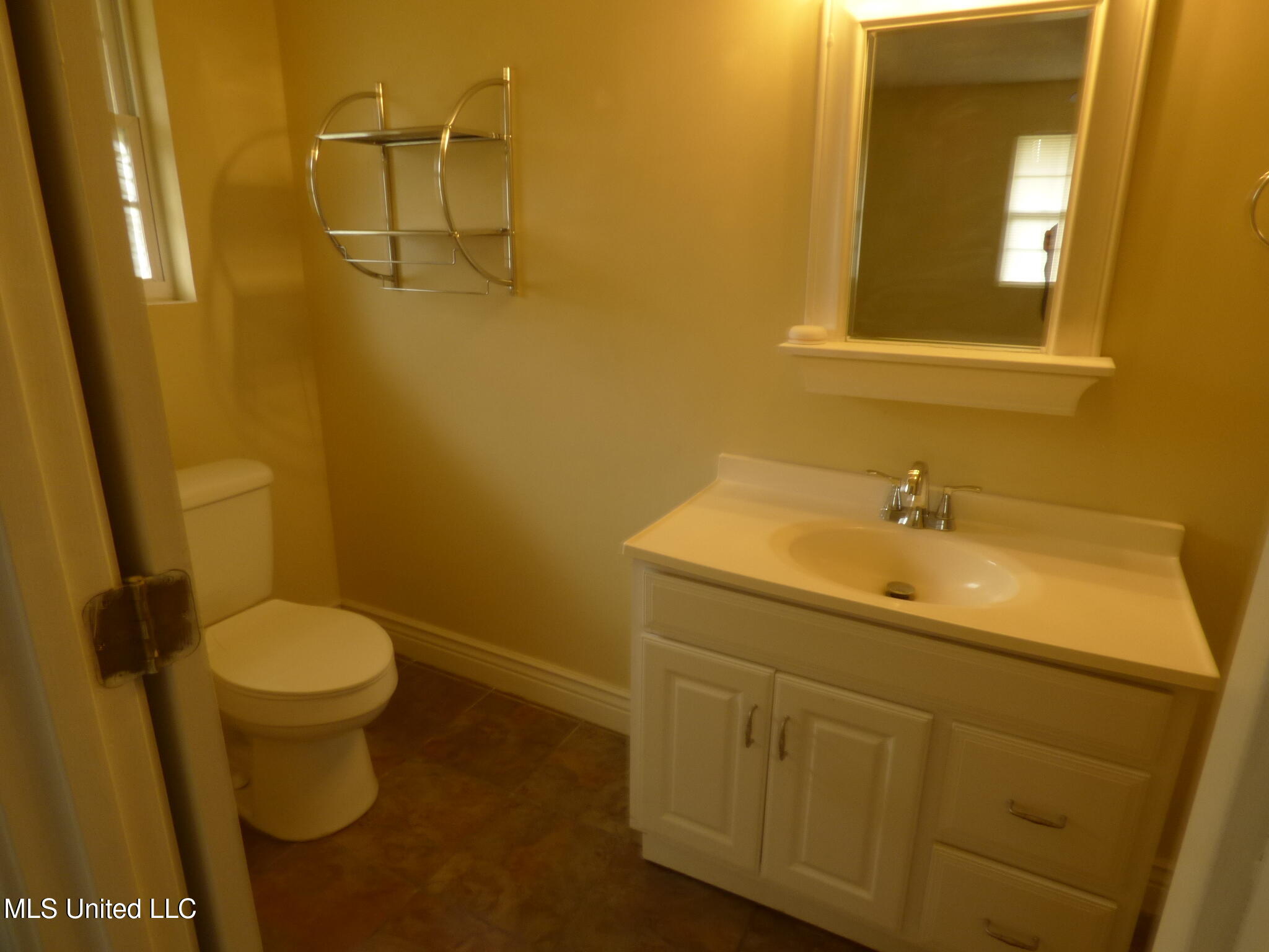 1109 Old Brookhaven Road Summit, MS 39666 - Photo 8 of 17 P1340026