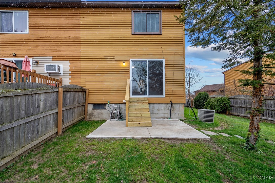 6111 Bethlehem Lane Cicero, NY 13039 - Photo 24 of 29