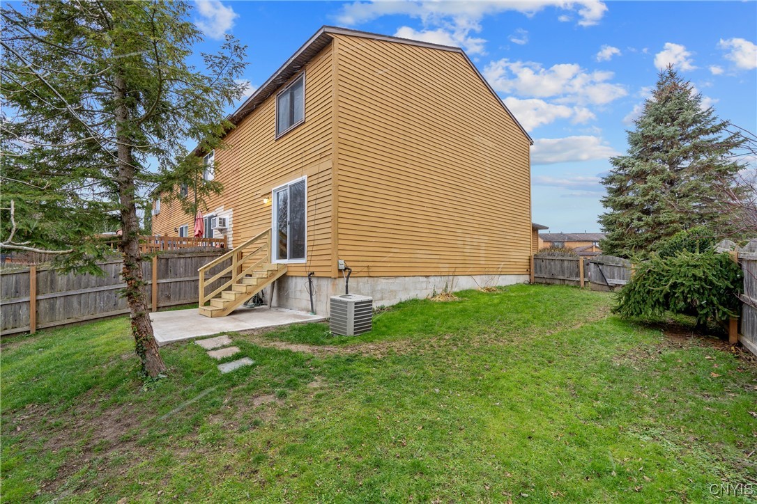 6111 Bethlehem Lane Cicero, NY 13039 - Photo 25 of 29