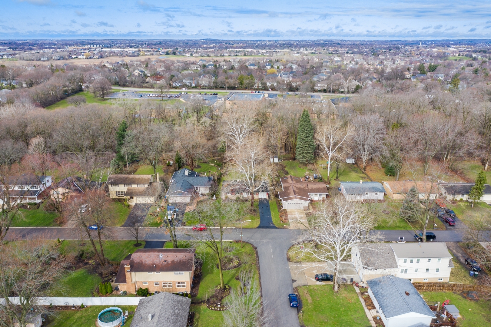 1426 Dunstan Road Geneva, IL 60134 - Photo 13 of 16 an aerial view of lake and residential houses with outdoor space