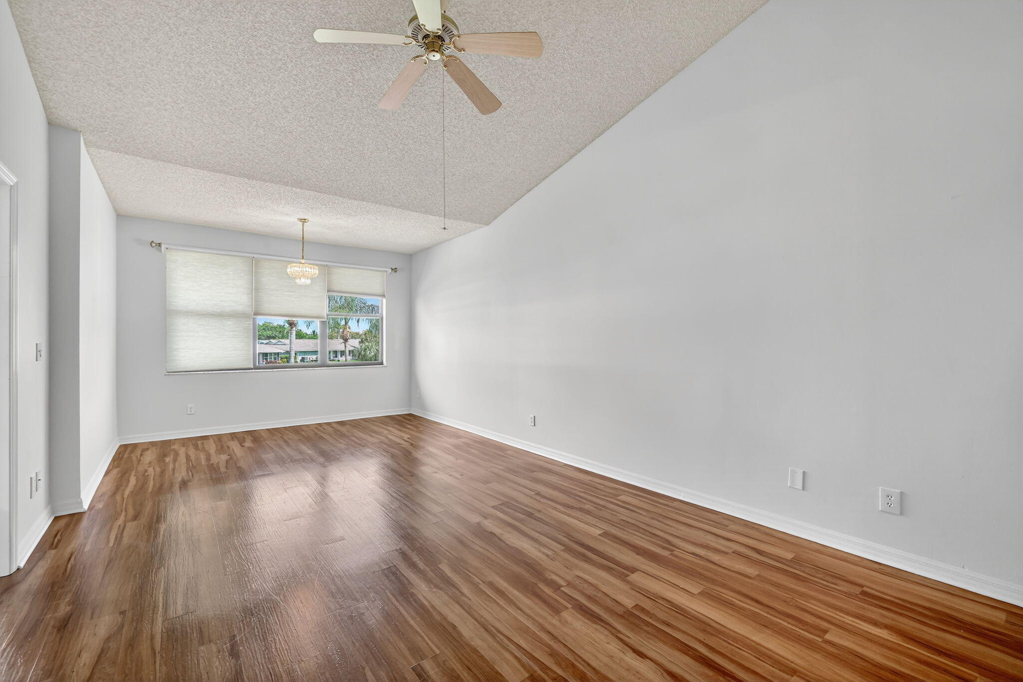 6101 Southeast Landing Way, Unit 11 Stuart, FL 34997 - Photo 13 of 55 10-web-or-mls-007_3A5A8065