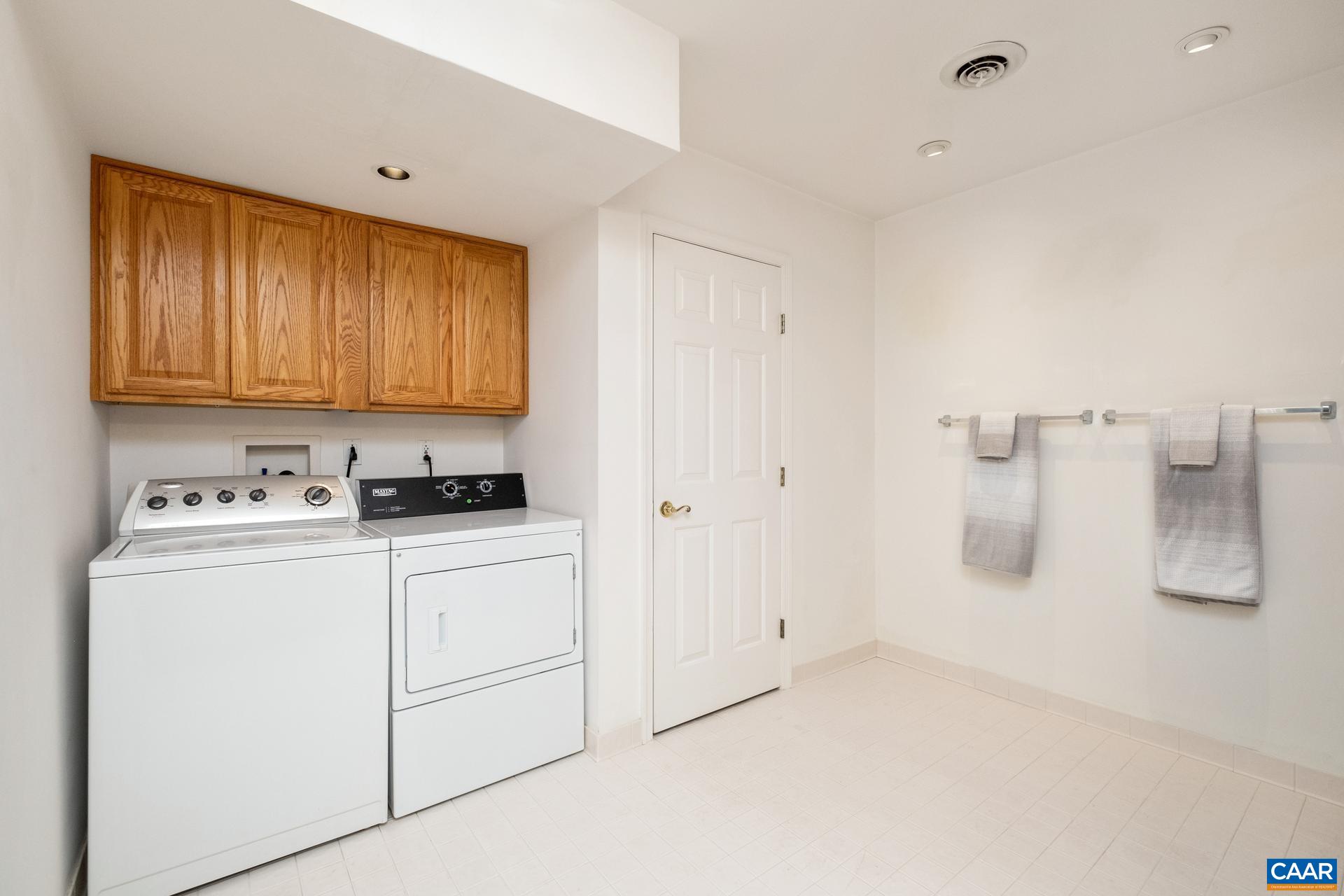 48 Maplevale Drive Palmyra, VA 22963 - Photo 31 of 47 a room with washing machine