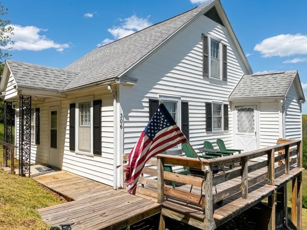 206 Sheep Grove Road Fries, VA 24330 - Photo 2 of 36 Gallery Image 2