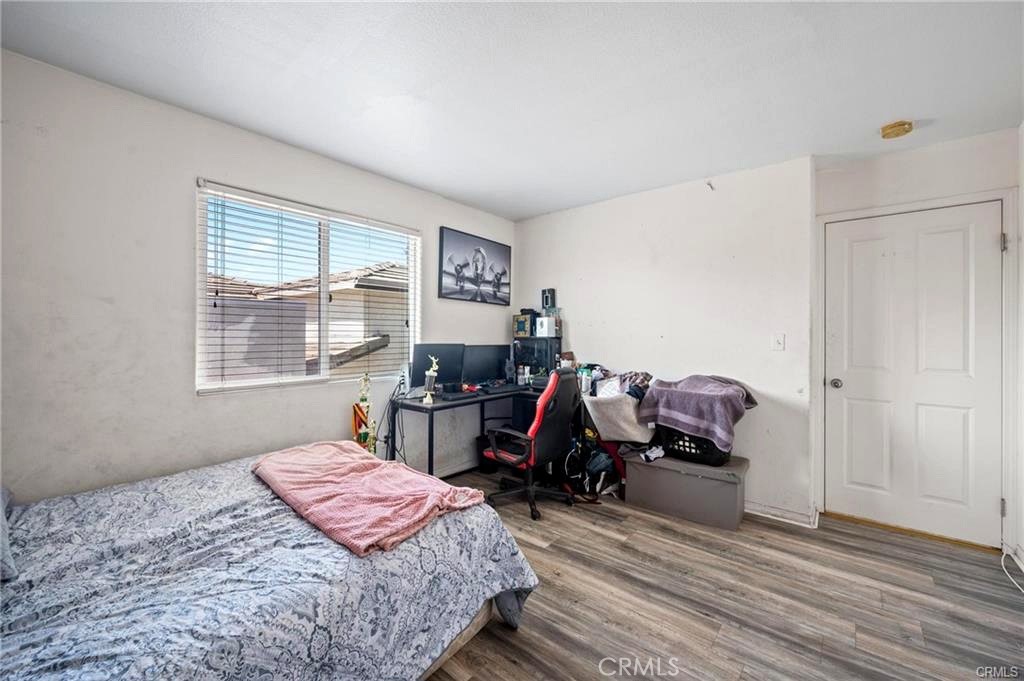 14661 Oak Road Sylmar, CA 91342 - Photo 12 of 23 Gallery Image 12