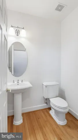 $3,650 | 1302 Gaither Road, Rockville, MD 20850