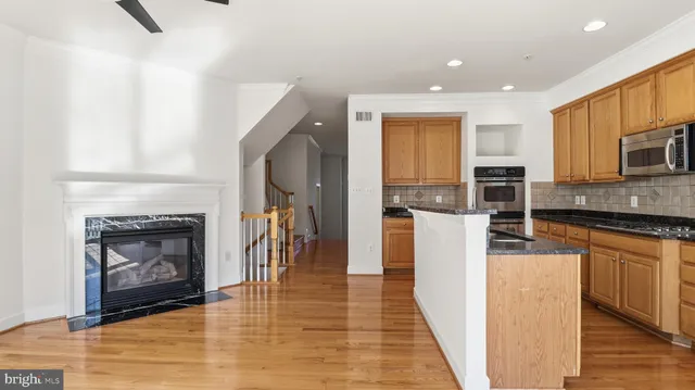 $3,650 | 1302 Gaither Road, Rockville, MD 20850