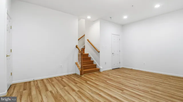 $3,650 | 1302 Gaither Road, Rockville, MD 20850