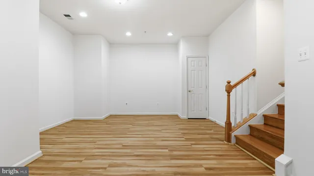 $3,650 | 1302 Gaither Road, Rockville, MD 20850