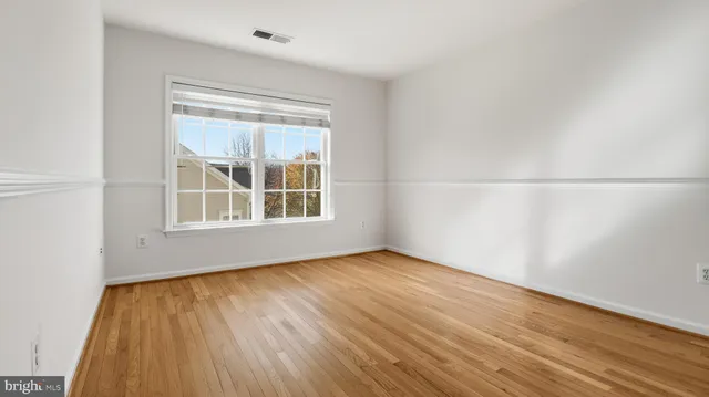 $3,650 | 1302 Gaither Road, Rockville, MD 20850