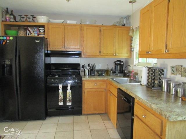2851 Harvey Street Rochester Hills, MI 48309 - Photo 4 of 11