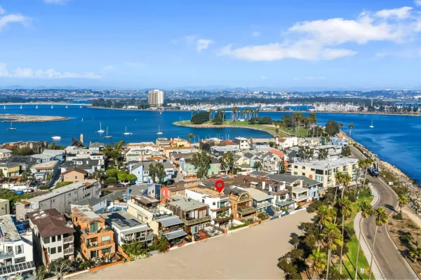 $4,485,000 | 2623 Ocean Front Walk, San Diego, CA 92109