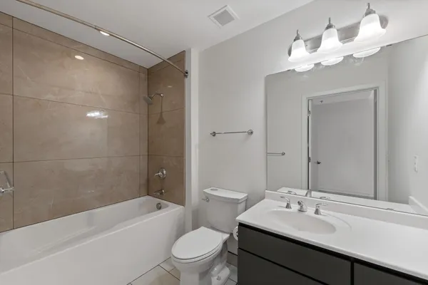 $1,595 | 929 Portland Avenue, Unit 808, Minneapolis, MN 55404