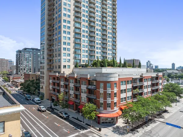 $1,595 | 929 Portland Avenue, Unit 808, Minneapolis, MN 55404