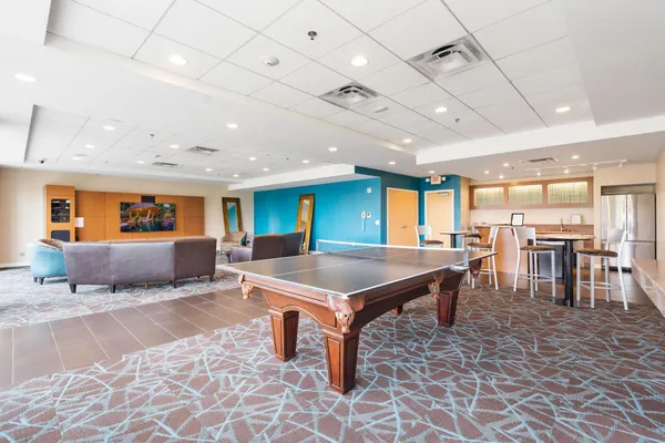 $1,595 | 929 Portland Avenue, Unit 808, Minneapolis, MN 55404