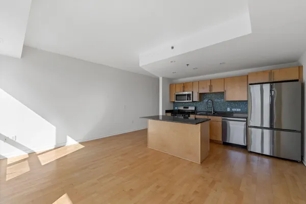 $1,595 | 929 Portland Avenue, Unit 808, Minneapolis, MN 55404