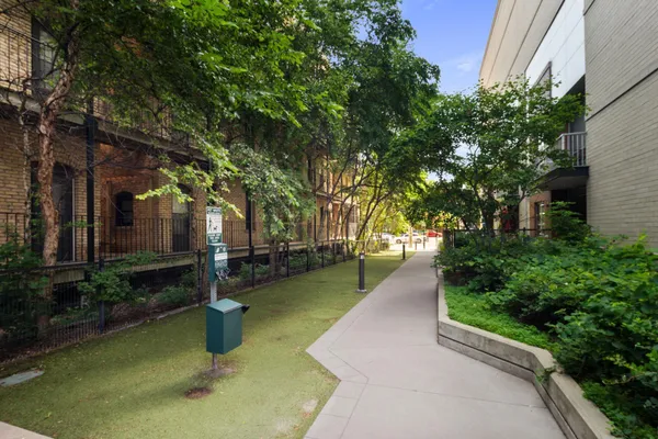 $1,595 | 929 Portland Avenue, Unit 808, Minneapolis, MN 55404