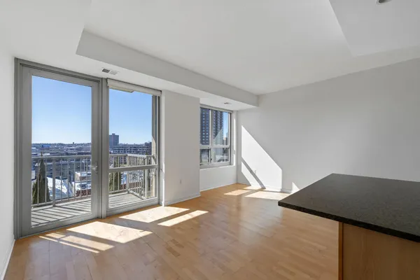 $1,595 | 929 Portland Avenue, Unit 808, Minneapolis, MN 55404