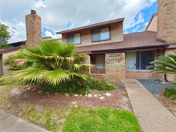 $1,600 | 7936 Ellinger Lane, Houston, TX 77040