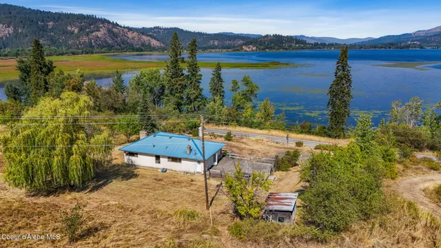 $399,000 | 34406 State Highway 3, St. Maries, ID 83861