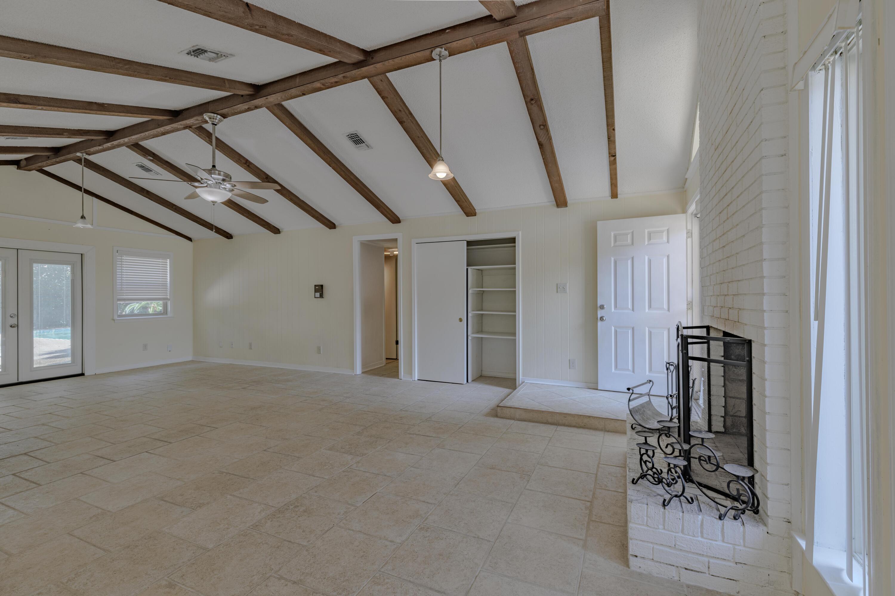 4150 April Road Pensacola, FL 32504 - Photo 37 of 47 4150 April Rd-33