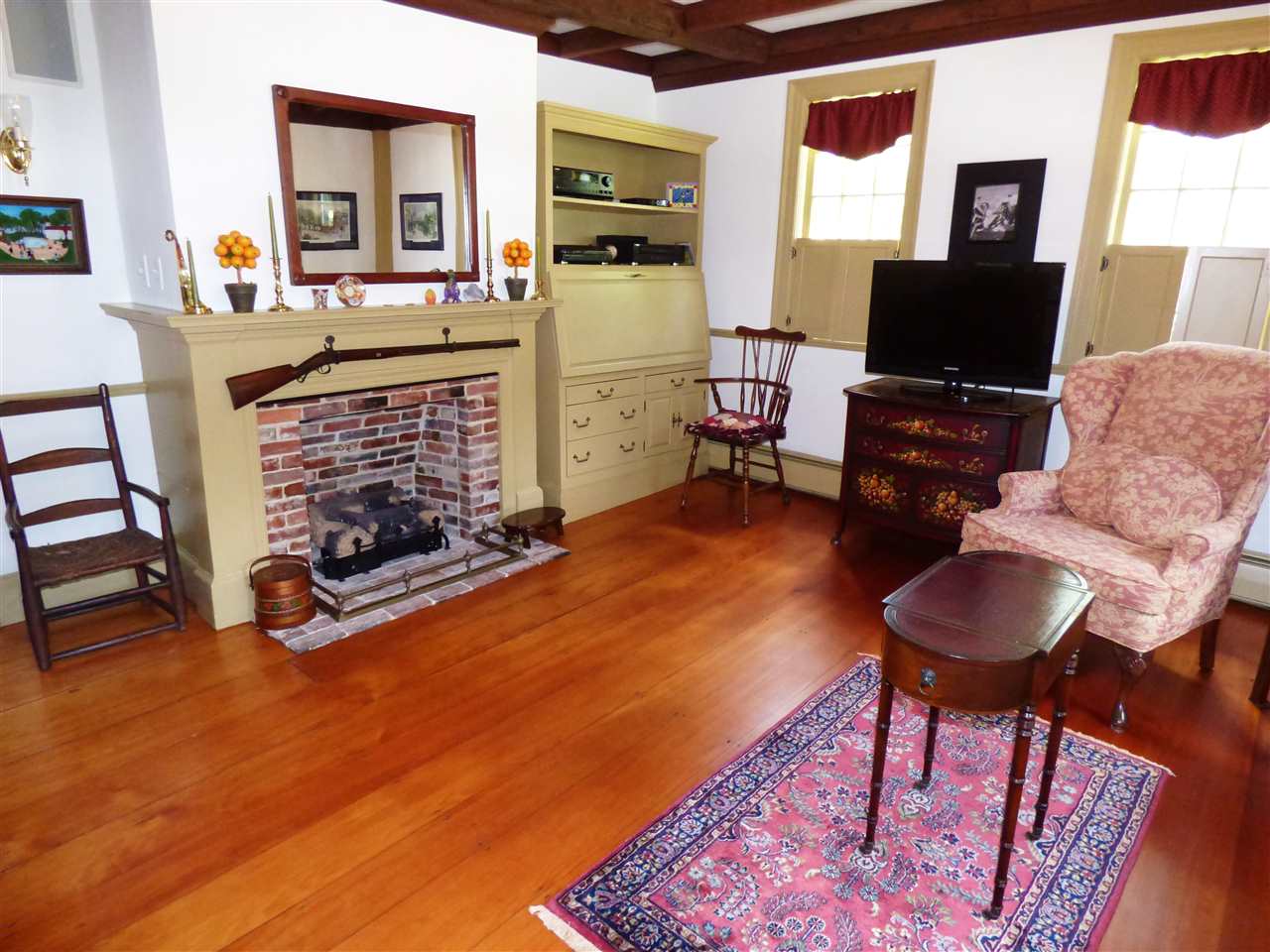 157 Waterloo Street Warner, NH 03278 - Photo 10 of 30 Gallery Image 10