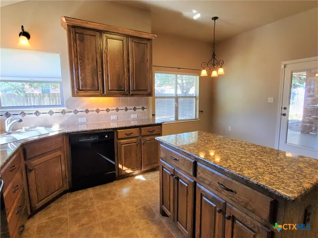 $2,025 | 5020 Sean Patrick Glen, Temple, TX 76502