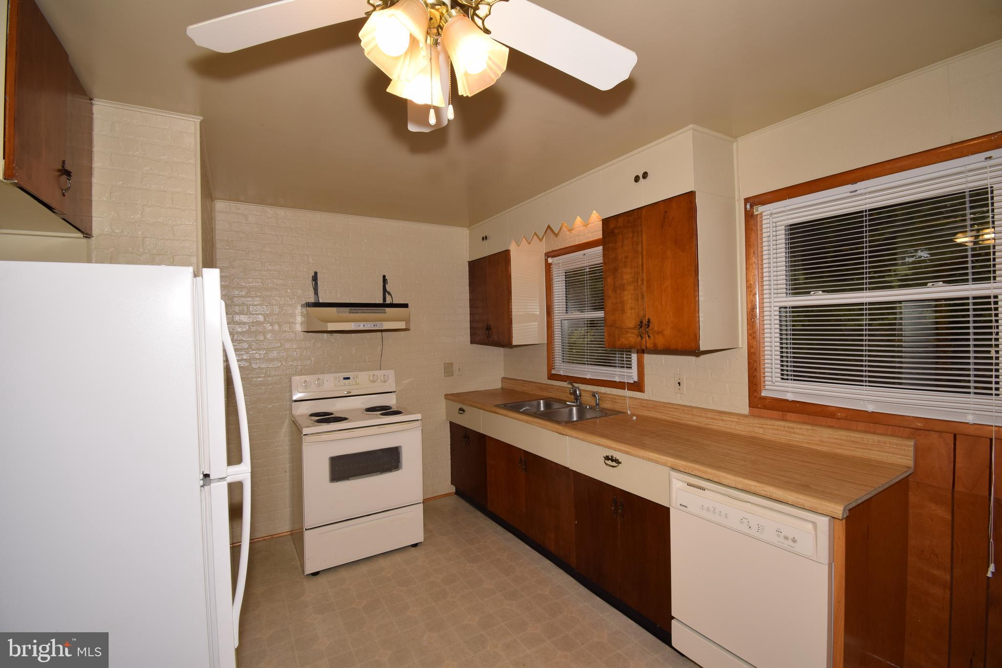 1101 Ridge Road Finksburg, MD 21048 - Photo 8 of 16