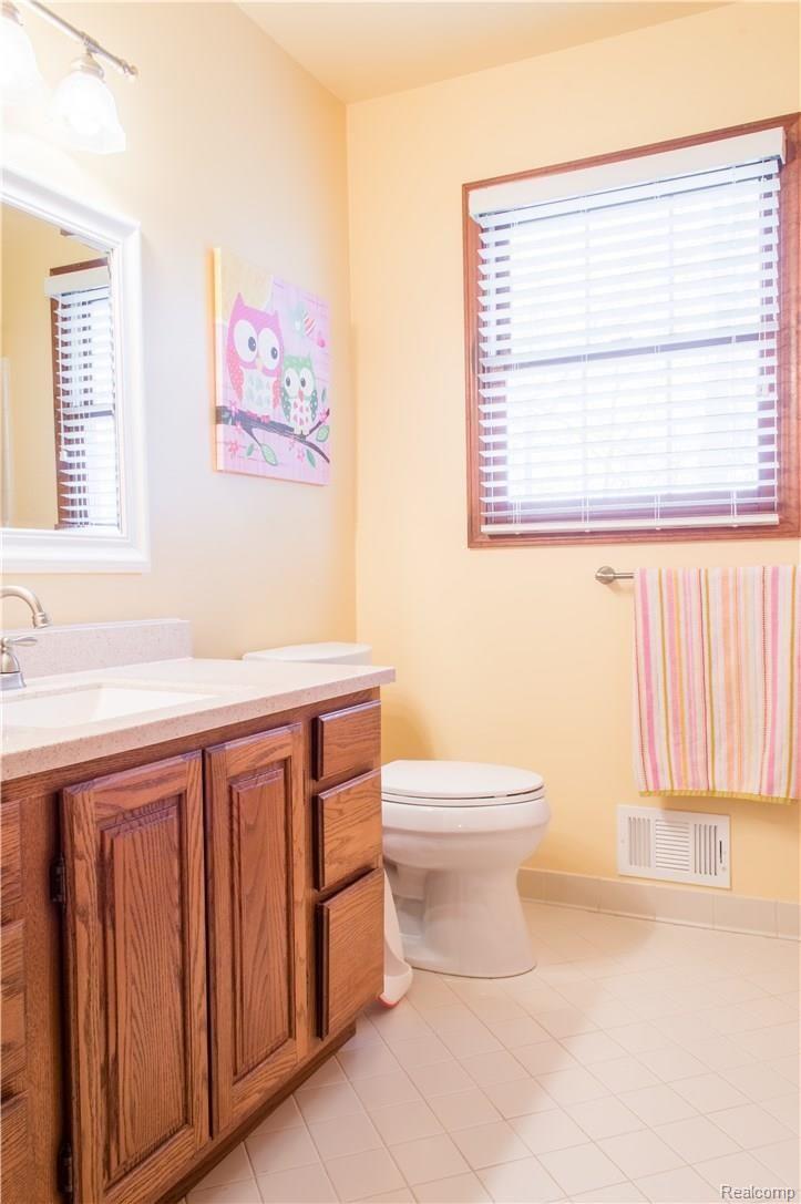 267 Brook Drive Romeo, MI 48065 - Photo 22 of 31 20160402_jakeandchristieshouse-21.jpg